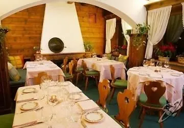 Oretta Hotel Cortina dʼAmpezzo